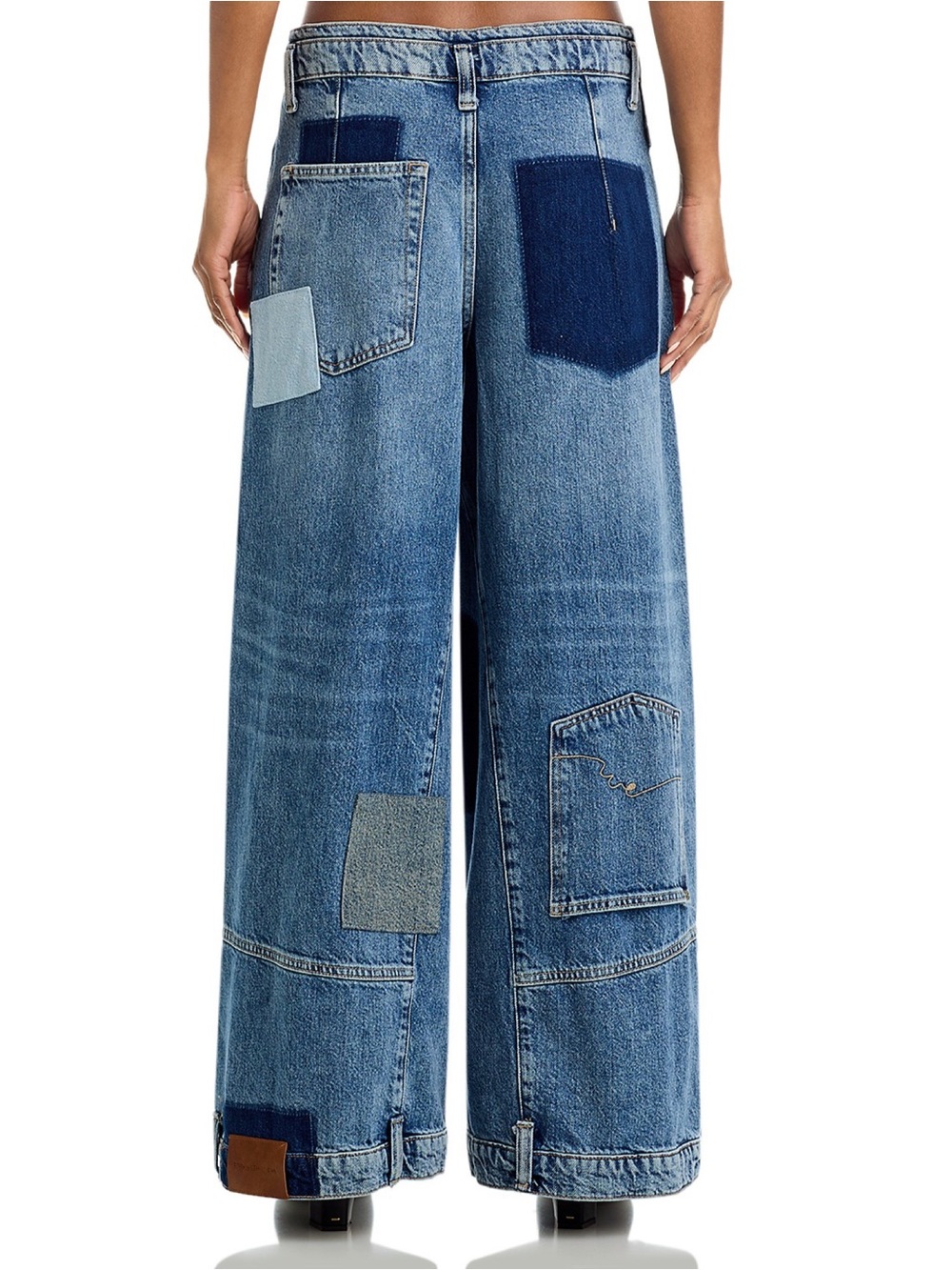 NWT - We The Free Head Over Heels Patchwork Jeans
Size 29 - Picture 3 of 10